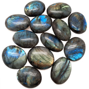 labradorite,rainbow,iridescent,free-form,polished