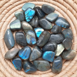 labradorite tumbles