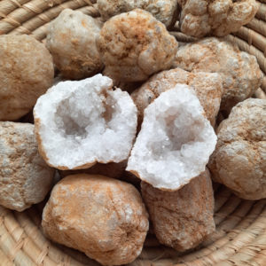 break your own geode